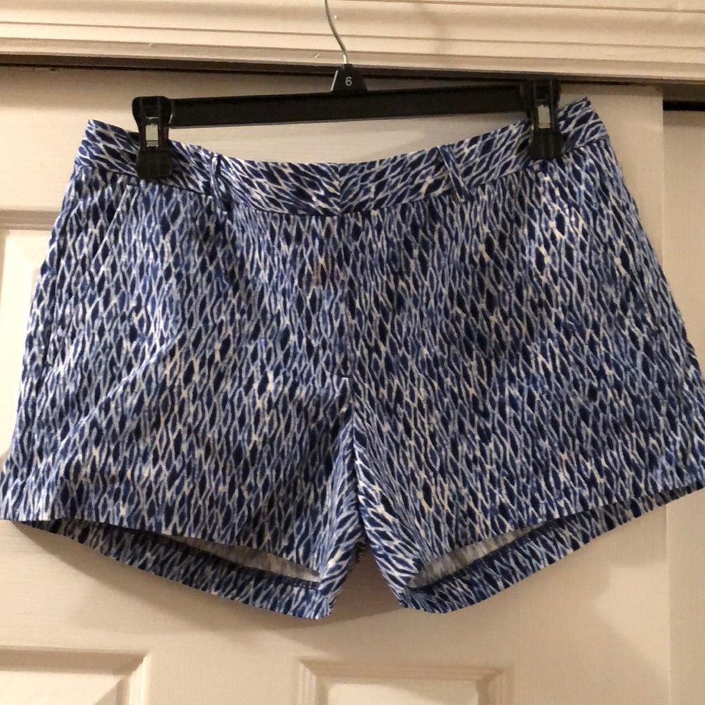 MK Cute shorts!! Can be dressed up or down!!
